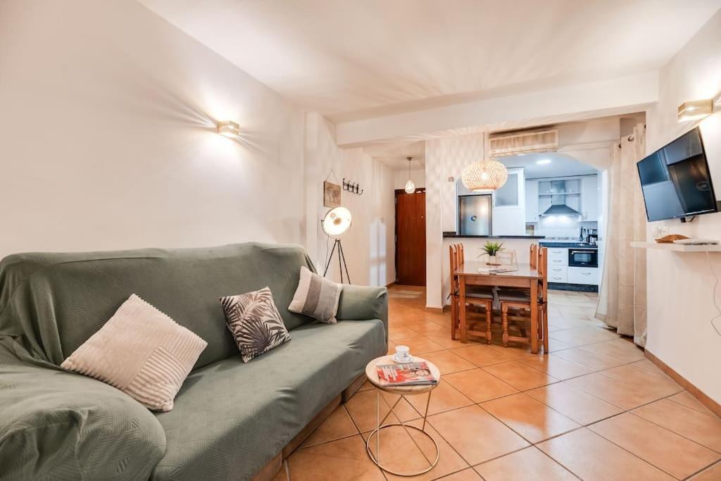 Encantador Apartamento Cerca Del Mar Màlaga Exteriér fotografie